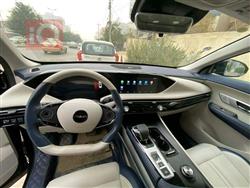 دونج فينج ايلوس هيوج